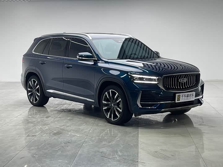 Фото 3 - Geely Monjaro