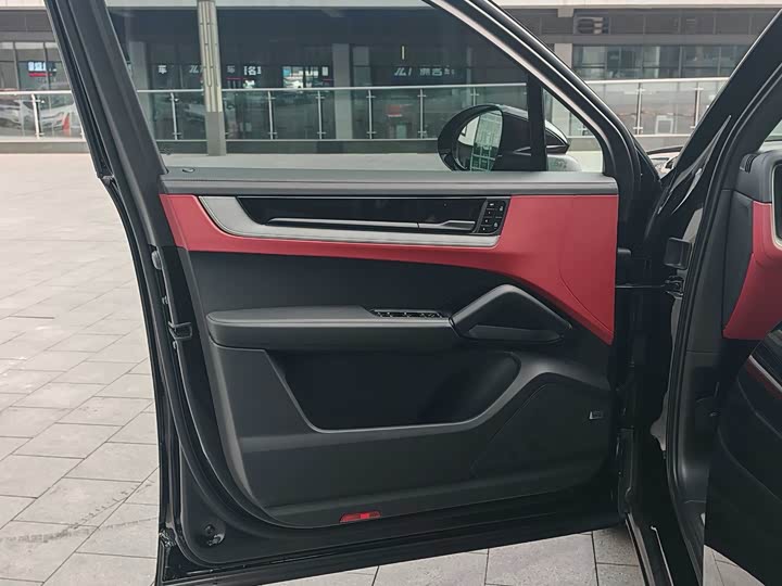 Фото 6 - Porsche Cayenne