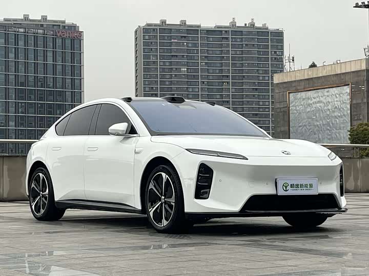 Фото 3 - Nio ET5