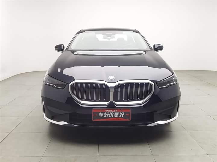 Фото 3 - BMW 5 Series