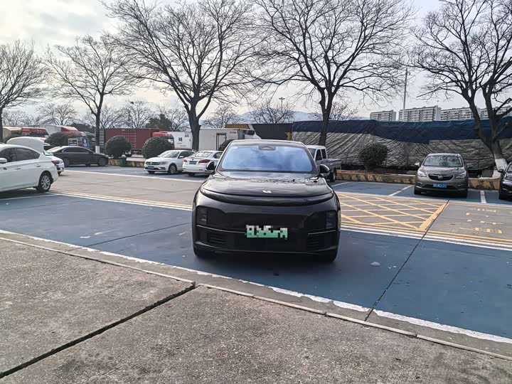 Фото 2 - LiXiang L7