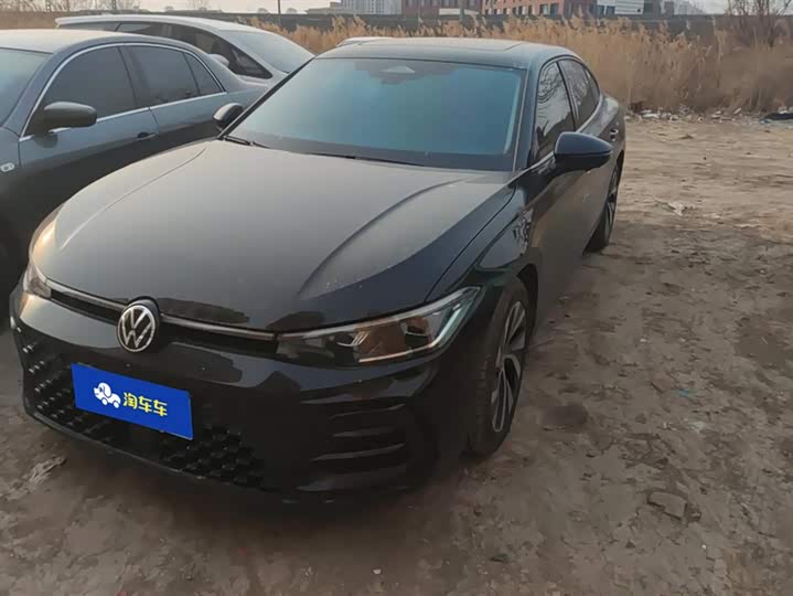 Фото 1 - Volkswagen Passat