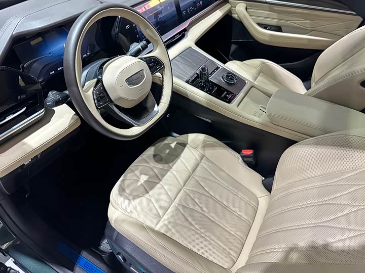 Photo 7 - Geely Monjaro