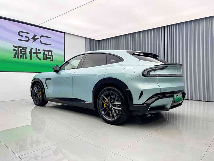 Photo 9 - Xiaomi YU7