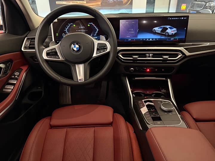 Фото 8 - BMW 3 Series