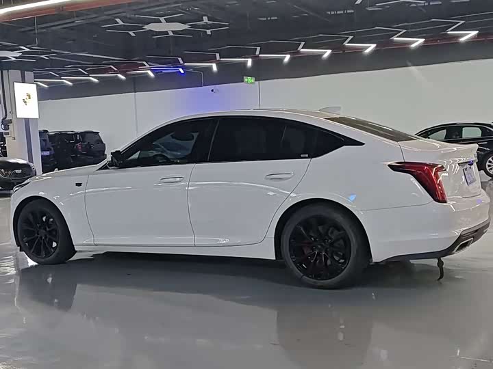 Photo 5 - Cadillac CT5