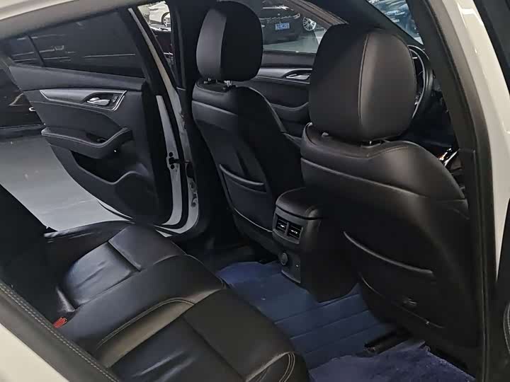 Photo 9 - Cadillac CT5