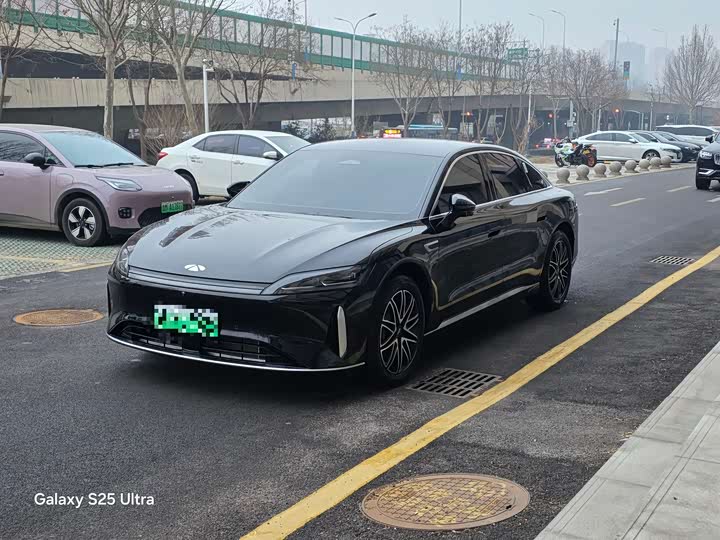 Photo 1 - Chery Fulwin A9L