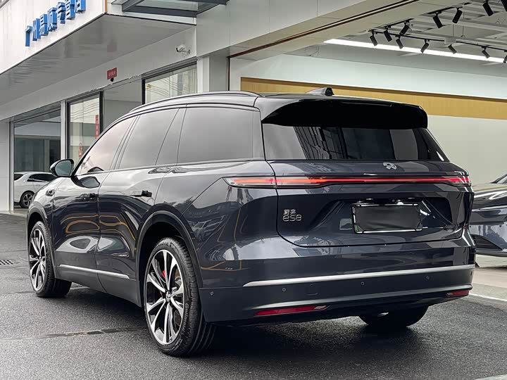 Фото 5 - Nio ES8