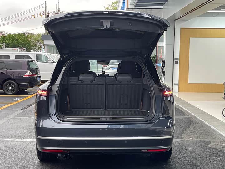 Фото 9 - Nio ES8