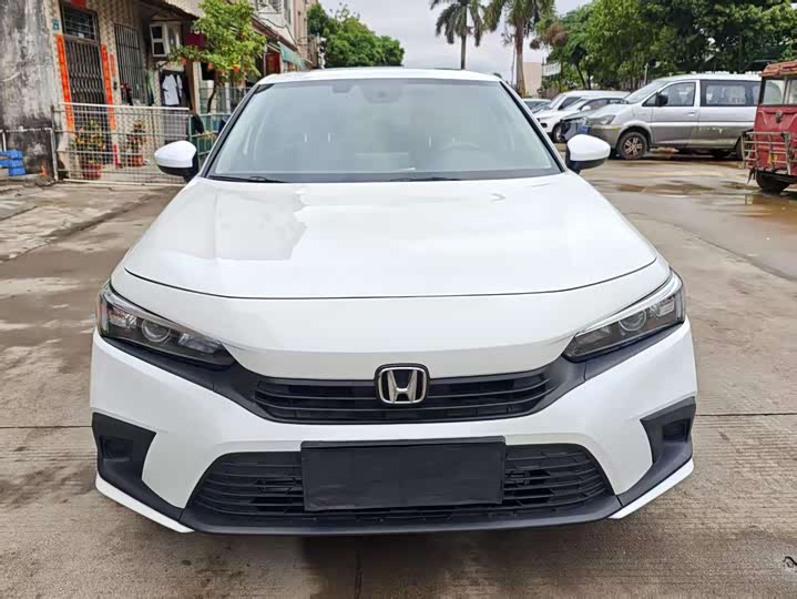 Фото 2 - Honda Civic