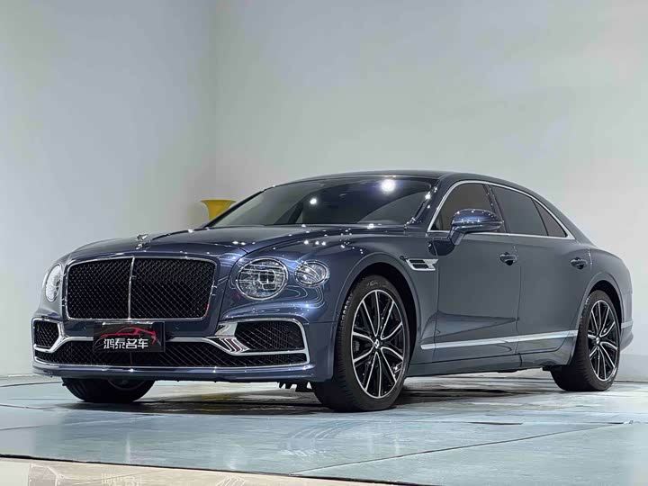 Фото 2 - Bentley Flying Spur