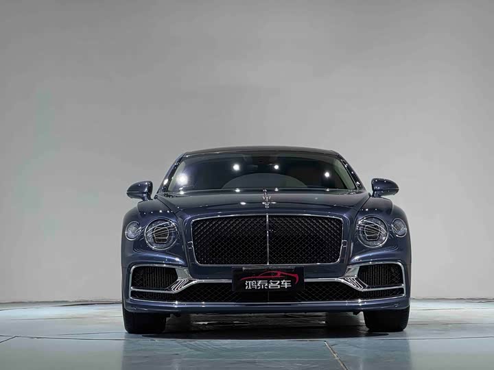 Фото 4 - Bentley Flying Spur