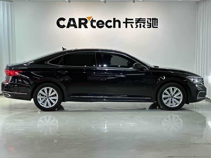 Photo 4 - Volkswagen Passat