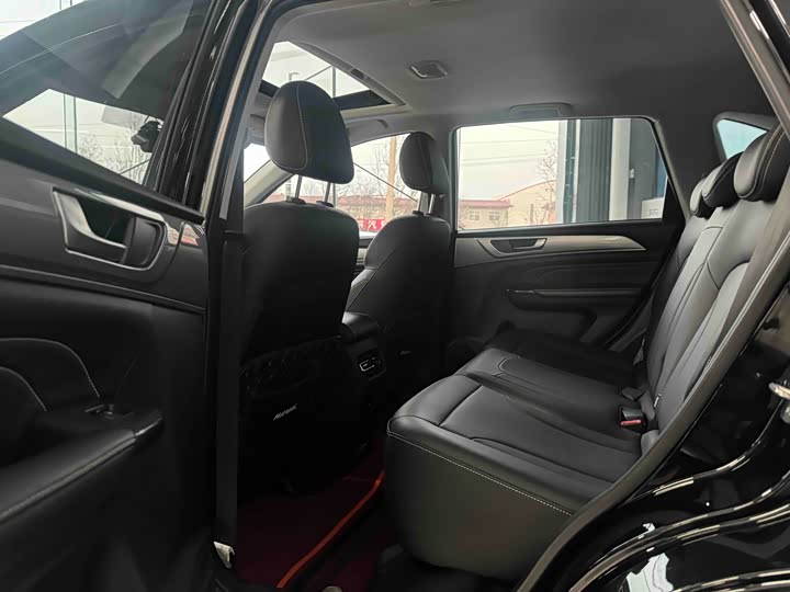 Фото 8 - Haval M6