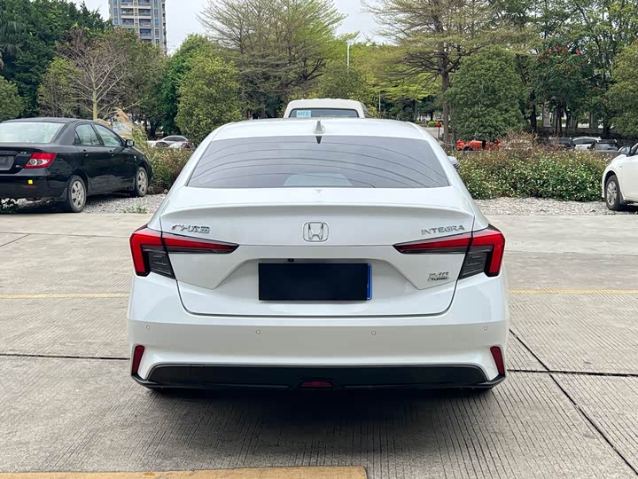 Фото 8 - Honda Integra