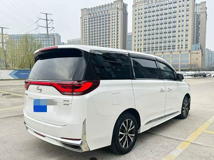 Фото 3 - GAC Trumpchi M8