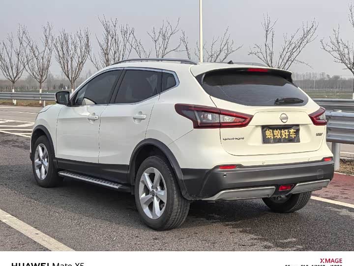 Фото 4 - Nissan Qashqai