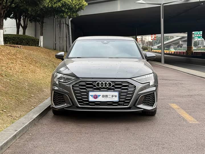 Фото 2 - Audi A3