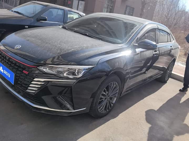 Фото 1 - Dongfeng Aeolus Yixuan Max