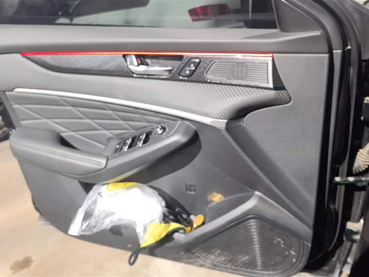 Фото 7 - Dongfeng Aeolus Yixuan Max