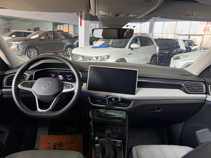 Фото 9 - Volkswagen Tayron GTE Hybrid