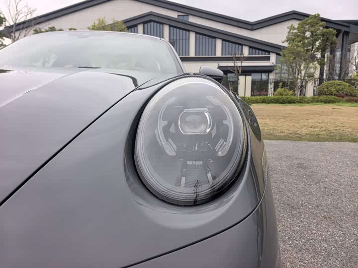 Photo 8 - Porsche 911