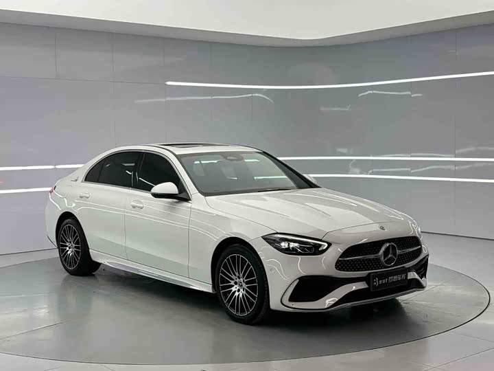 Фото 3 - Mercedes-Benz C-Class