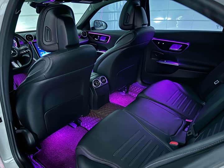 Фото 7 - Mercedes-Benz C-Class