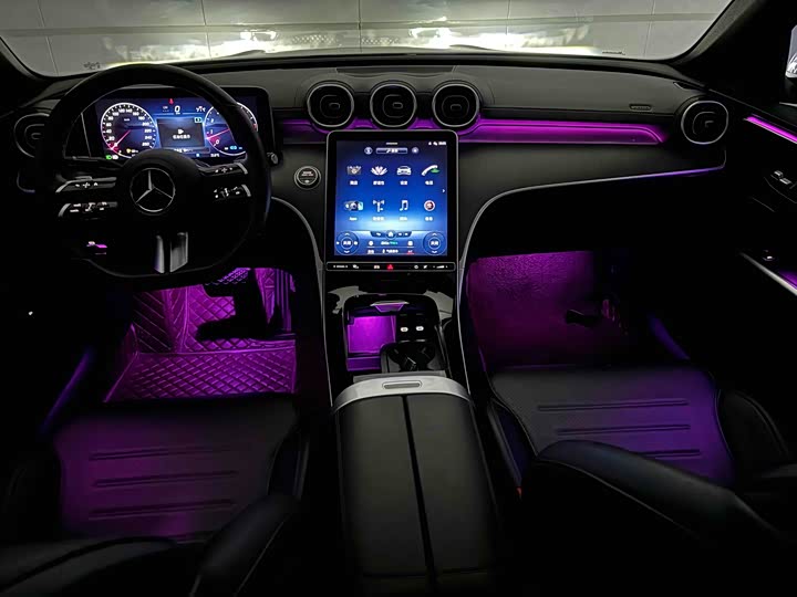 Фото 8 - Mercedes-Benz C-Class