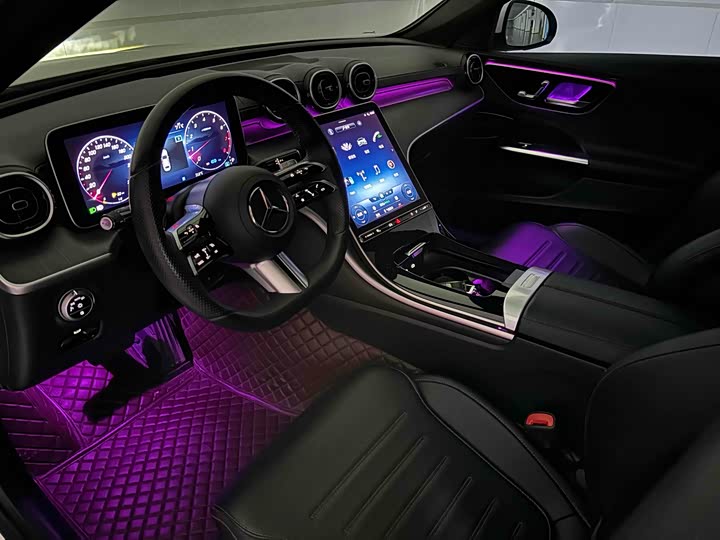 Фото 9 - Mercedes-Benz C-Class