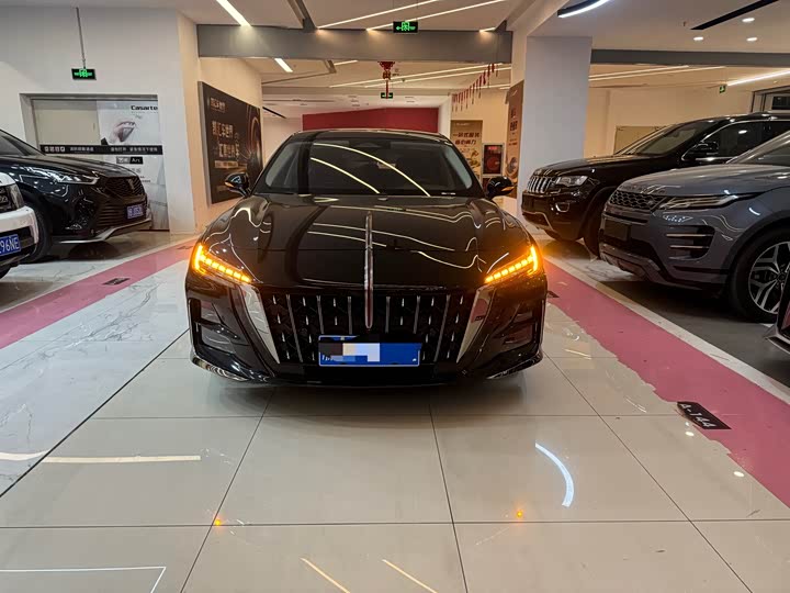 Фото 2 - Hongqi H6