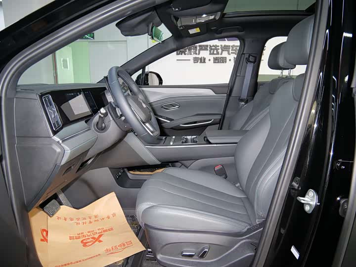 Фото 9 - BYD Song L DM-i Hybrid