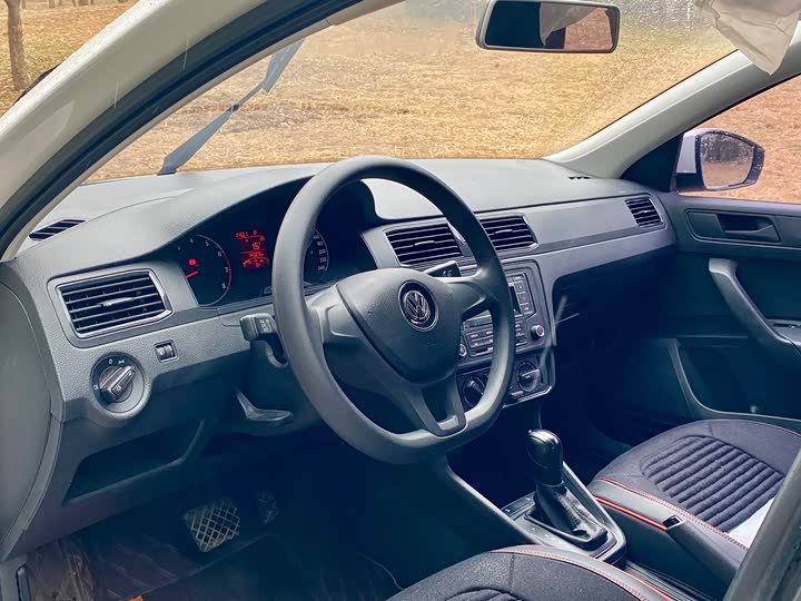 Фото 8 - Volkswagen Santana