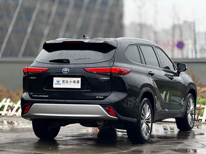 Фото 4 - Toyota Highlander