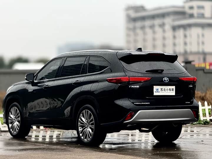 Фото 6 - Toyota Highlander