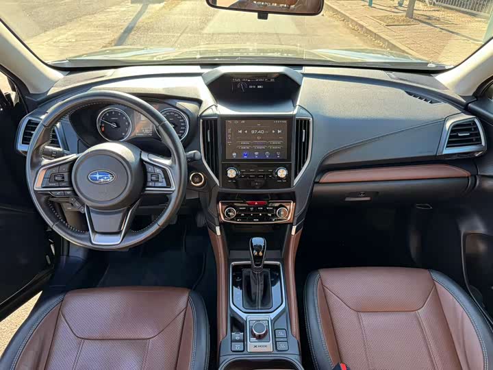 Фото 7 - Subaru Forester