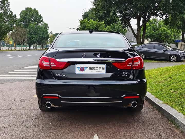 Фото 5 - Hongqi H7