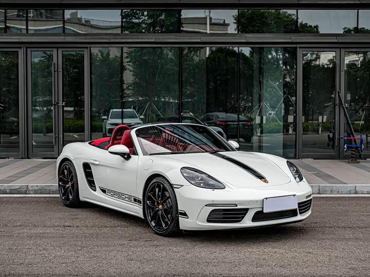 Фото 3 - Porsche 718