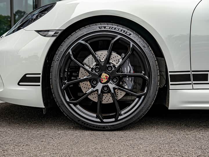 Фото 9 - Porsche 718