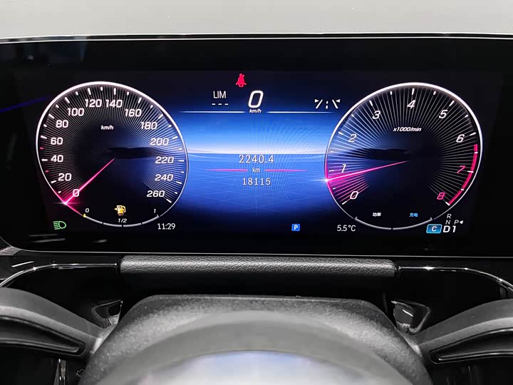 Photo 5 - Mercedes-Benz GLA-Class