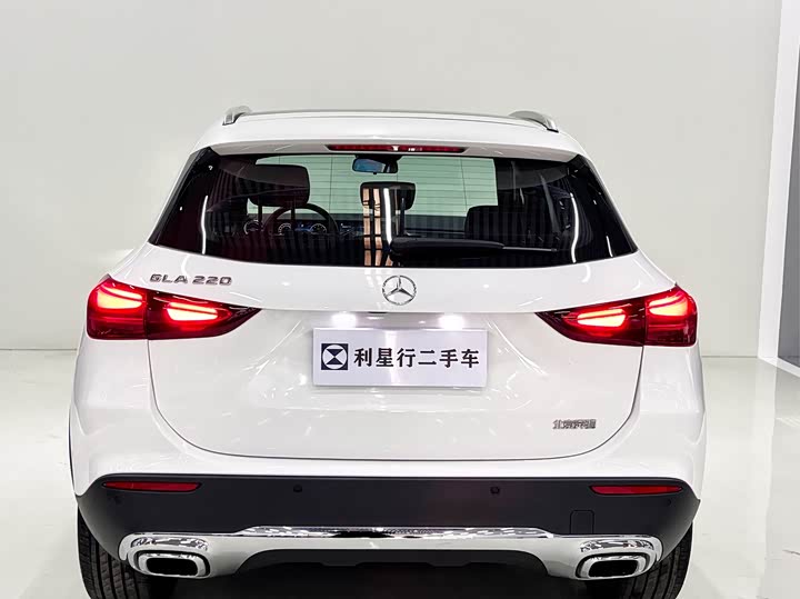 Photo 6 - Mercedes-Benz GLA-Class