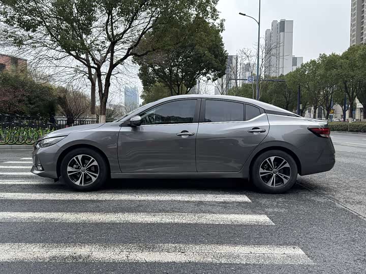 Фото 4 - Nissan Sylphy