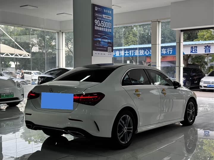 Фото 6 - Mercedes-Benz A-Class