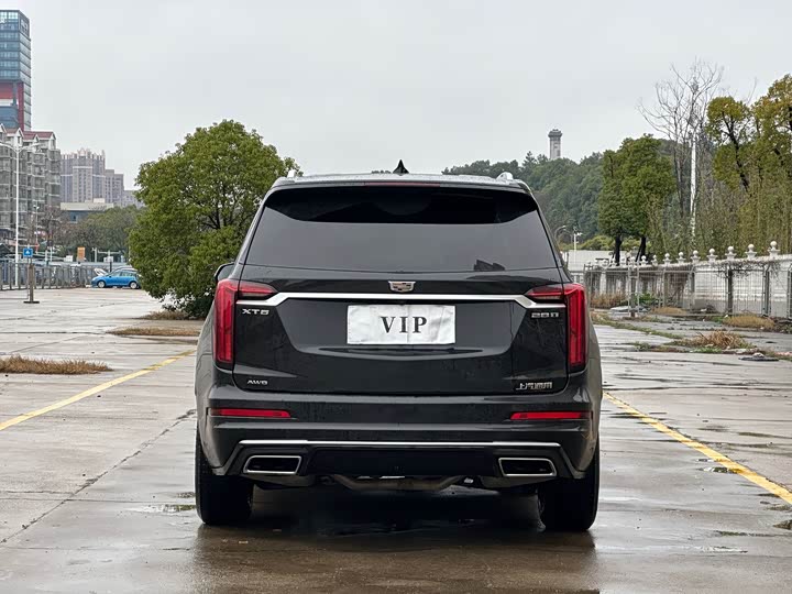 Фото 5 - Cadillac XT6