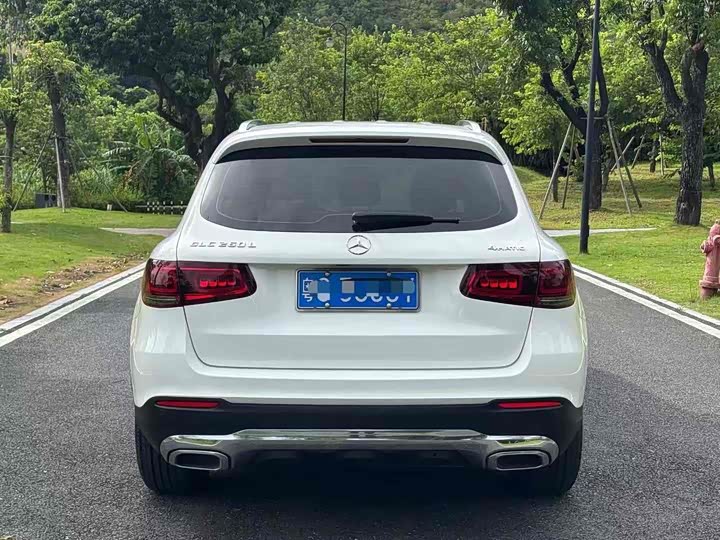 Фото 8 - Mercedes-Benz GLC-Class