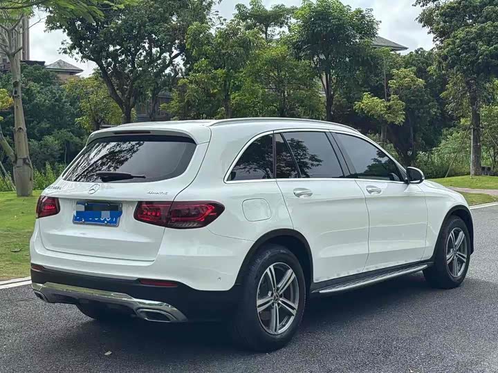 Фото 9 - Mercedes-Benz GLC-Class
