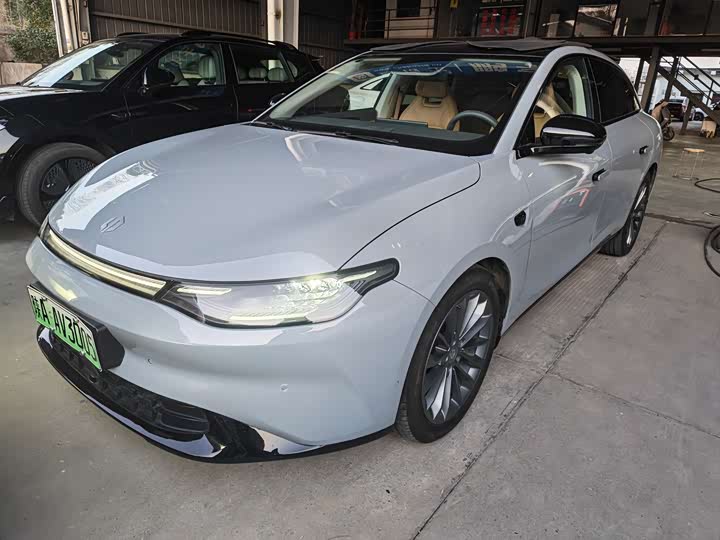 Фото 1 - Leapmotor C01