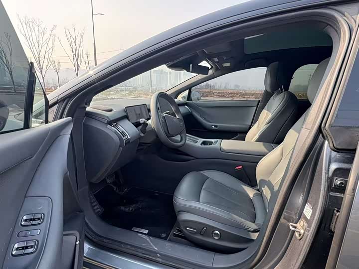 Фото 4 - XPeng F57