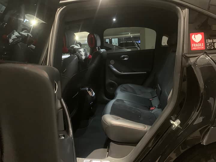 Фото 9 - Smart #1